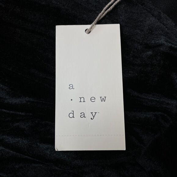 A New Day Jumpsuit Womens Small Black Velvet Empire Waist V Neck Straight Leg - Picture 10 of 16